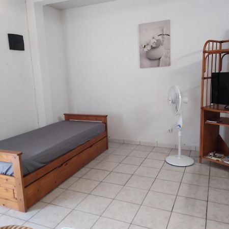 Apartament F2 Rez De Jardin Carbet Le Carbet Zewnętrze zdjęcie