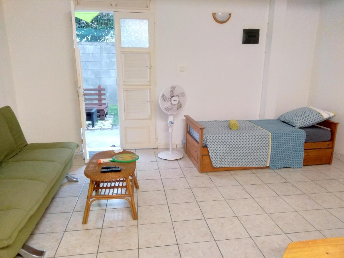 Apartament F2 Rez De Jardin Carbet Le Carbet Zewnętrze zdjęcie